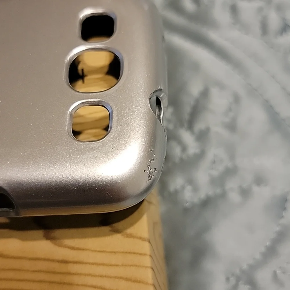 Body Glove Galaxy s4 phone case.